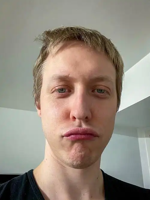 6686体育初级作者Quinn